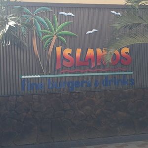 Meet your Posher, Bekina